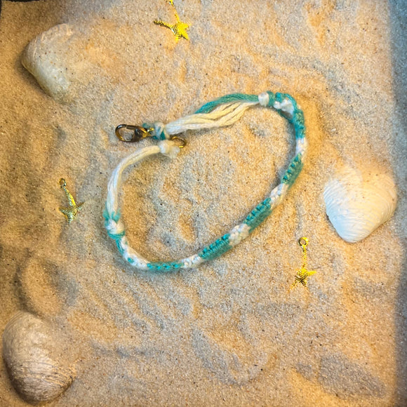 Coastal Daisy Bracelet