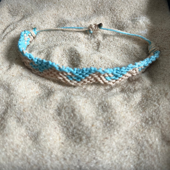 Basic Wave Bracelet
